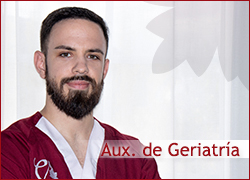 Carmen Suarez Carrión- Departamento de Auxiliares de Geriatría